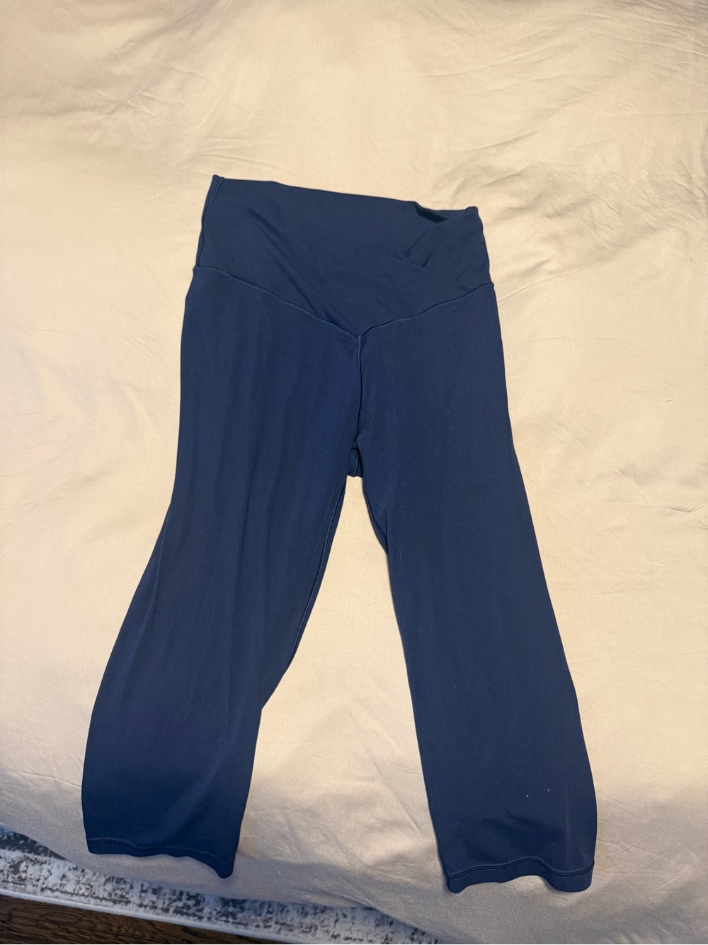 aerie Navy High-Rise Capri Leggings — Offline Collection
